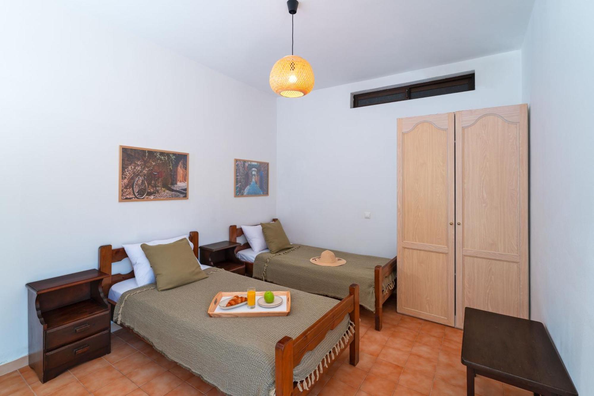 Tselios Apartments & Studios Kiotari Rom bilde